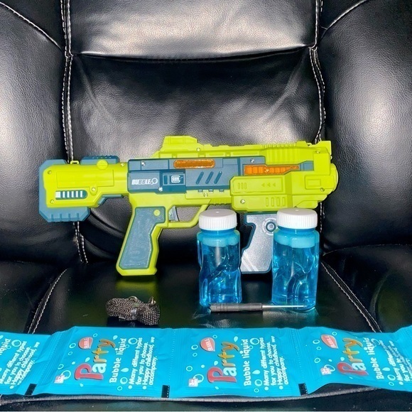 NEW‎ Toy Bubble Gun - Picture 2 of 3